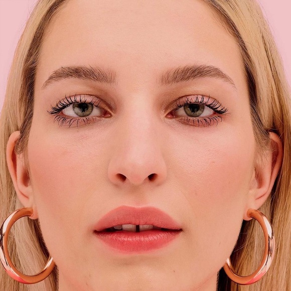 Benefit Roller Lash Curling & Lifting Mascara - Picture 5 of 7